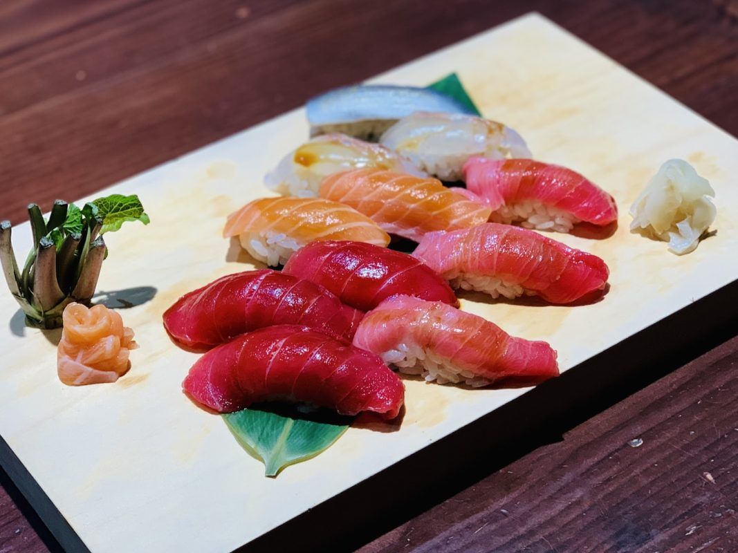 Honolulu Fish Company Sushi Kit, Japan Nigiri & Maki Sushi Set with  Hokkaido Sushi Rice